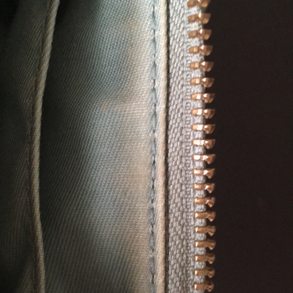 Fossil aqua real leather crossbody/shoulder bag - Picture 11 of 12